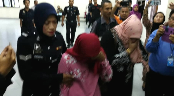 Malaysian Women Flogged In Public For Attempting To Have